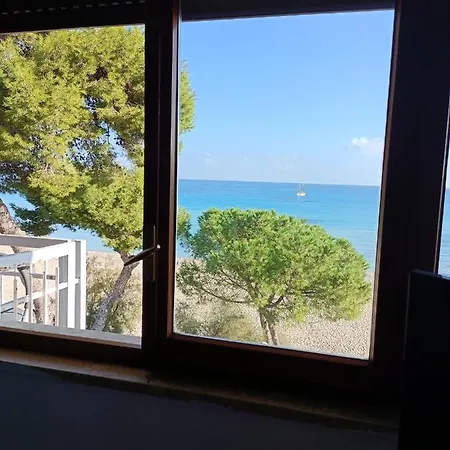 La Perla Sul Mare * 몬델로